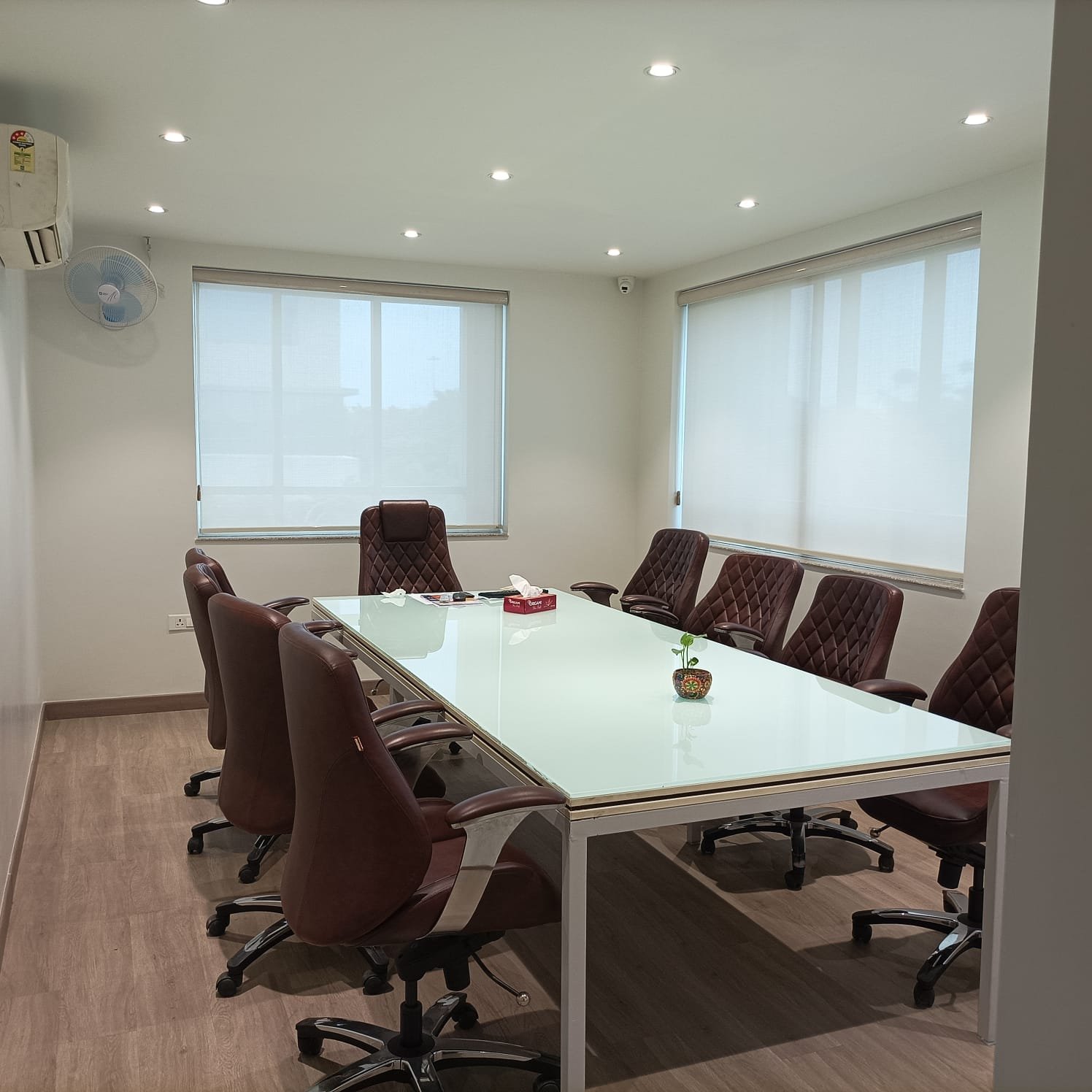 Sector 62 corporate interior